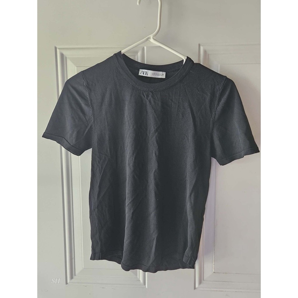 ZARA Women's Black Basic Short Sleeve T-Shirt Size Medium Minimalist‎ Top